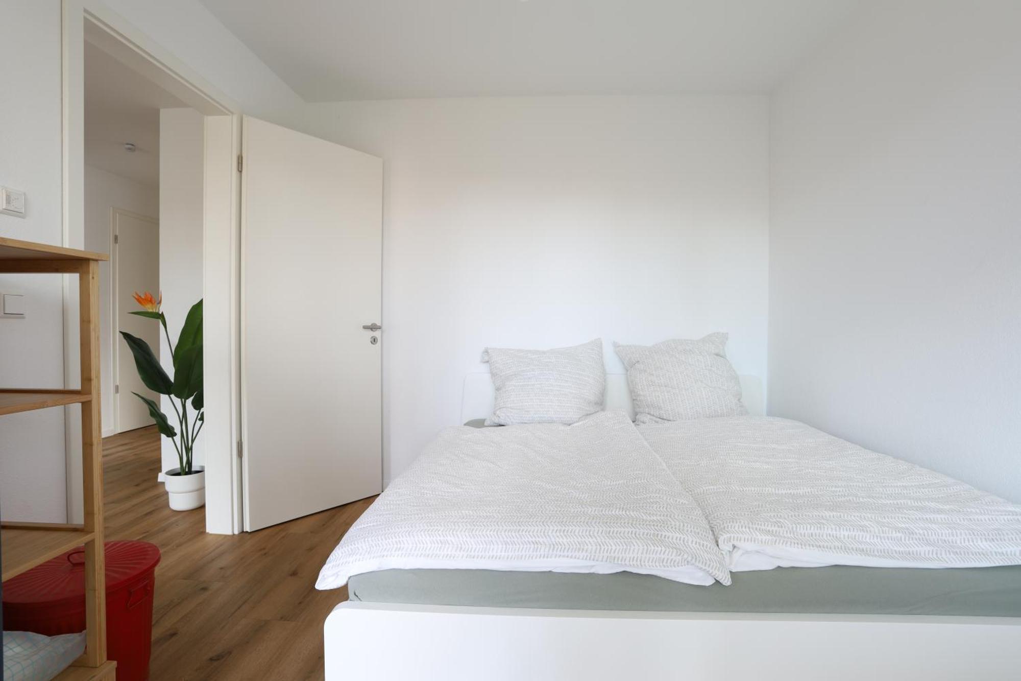 Apartment "London" In Erftstadt - 3 Zimmer & 63Qm - Nahe Koeln, Messe, Phantasialand & Bonn - Familienurlaub Oder Business Trip Bagian luar foto
